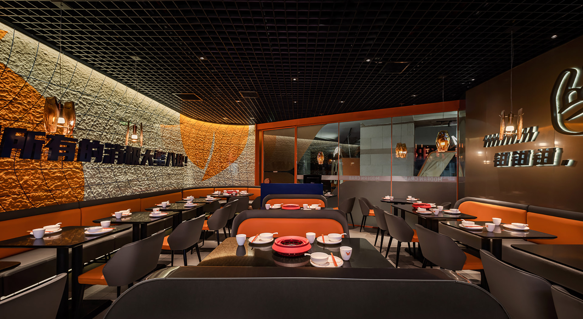 餐厅设计篇 ｜ 胖哥俩肉蟹煲杭州店餐厅 现代工业风 商业空间 实景案例欣赏 - 知乎